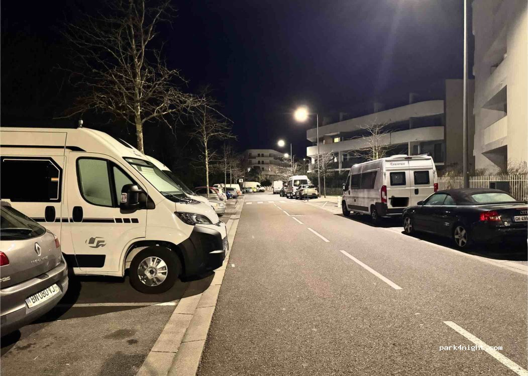 (64200) Biarritz - 4 Avenue Kléber — foto 3