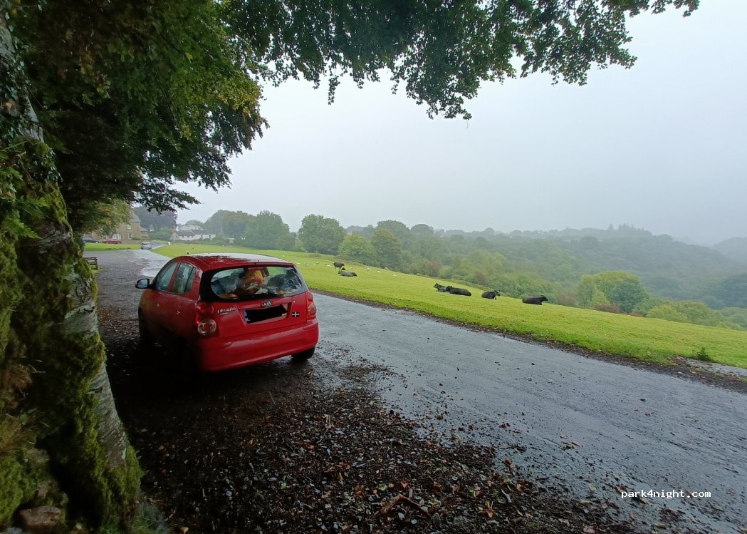 (EX20 1QZ) Okehampton - Unnamed Road — foto