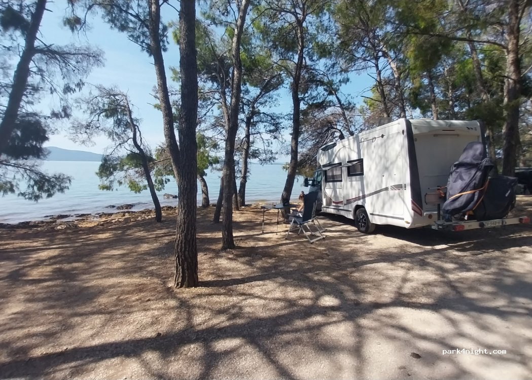 (23206) Sukošan - D8 — foto 2