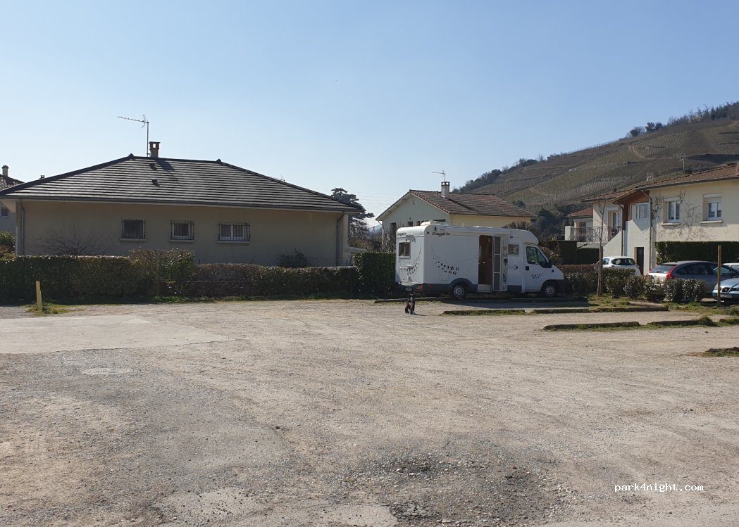 Aire De Campingcsr Cornas — foto 2