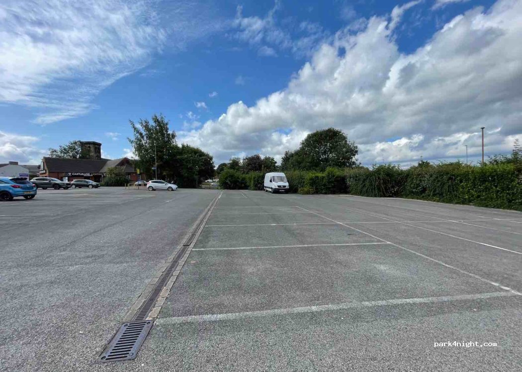 (WF10 1ES) Castleford - Church St — foto 3