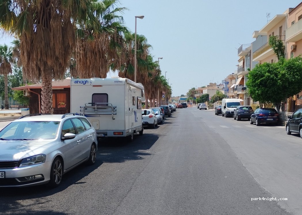 (97016) Pozzallo - Via dei Vespri Siciliani — foto