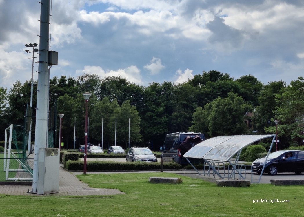 (7500) Tournai - 2 Avenue de Gaulle — foto 2