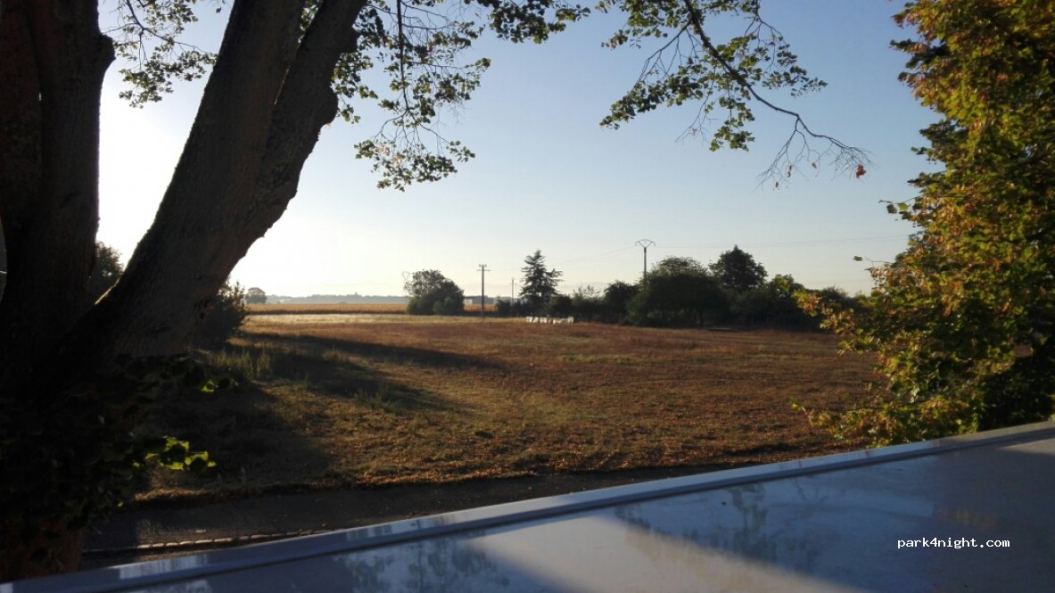 (68127) Sainte-Croix-en-Plaine - 1 Quatrieme Imp — foto 3