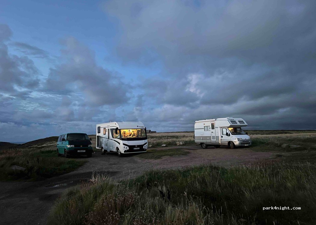 (PL34 0DW) Tintagel - Unnamed Road — foto