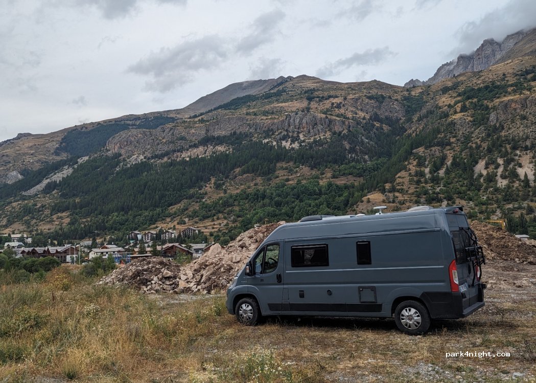 (05220) Le Monêtier-les-Bains - 1050 Route des Guibertes — foto