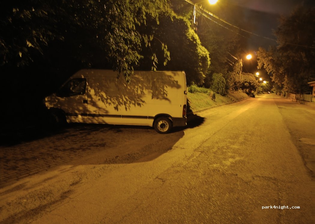(8171) Balatonvilágos - 32 Zrínyi út — foto