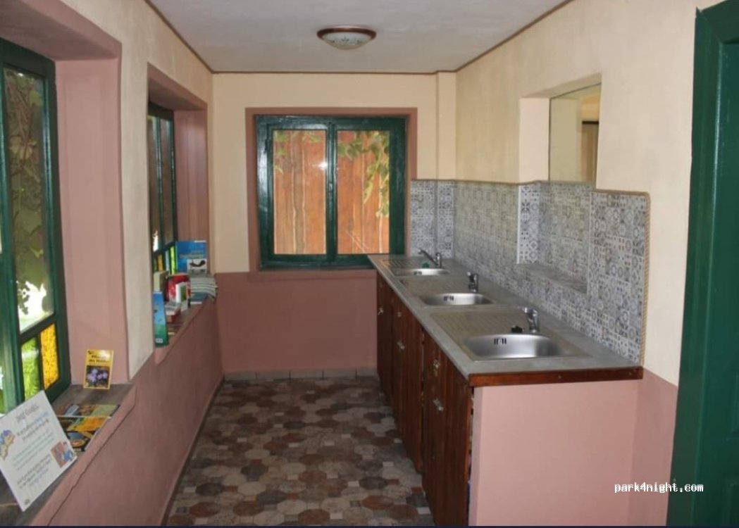 Countryside Retezat camping — foto 2