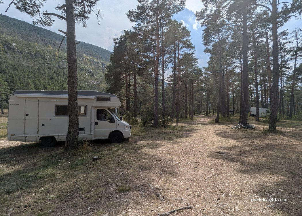 (06850) Saint-Auban - 395 Chemin des Viviers — foto 3