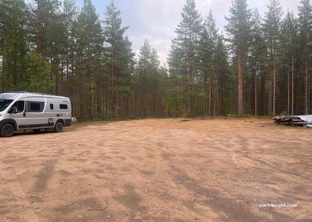 (43220) Kulhanlinna - — foto