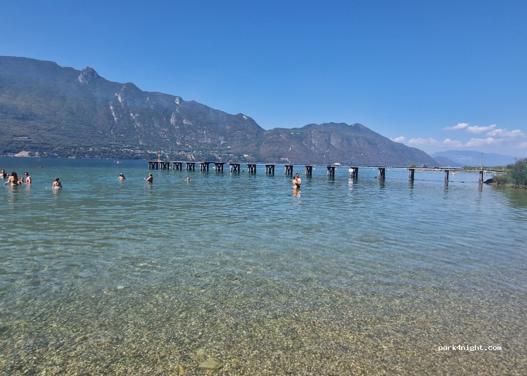 (73100) Tresserve - 250 Bord du Lac — foto