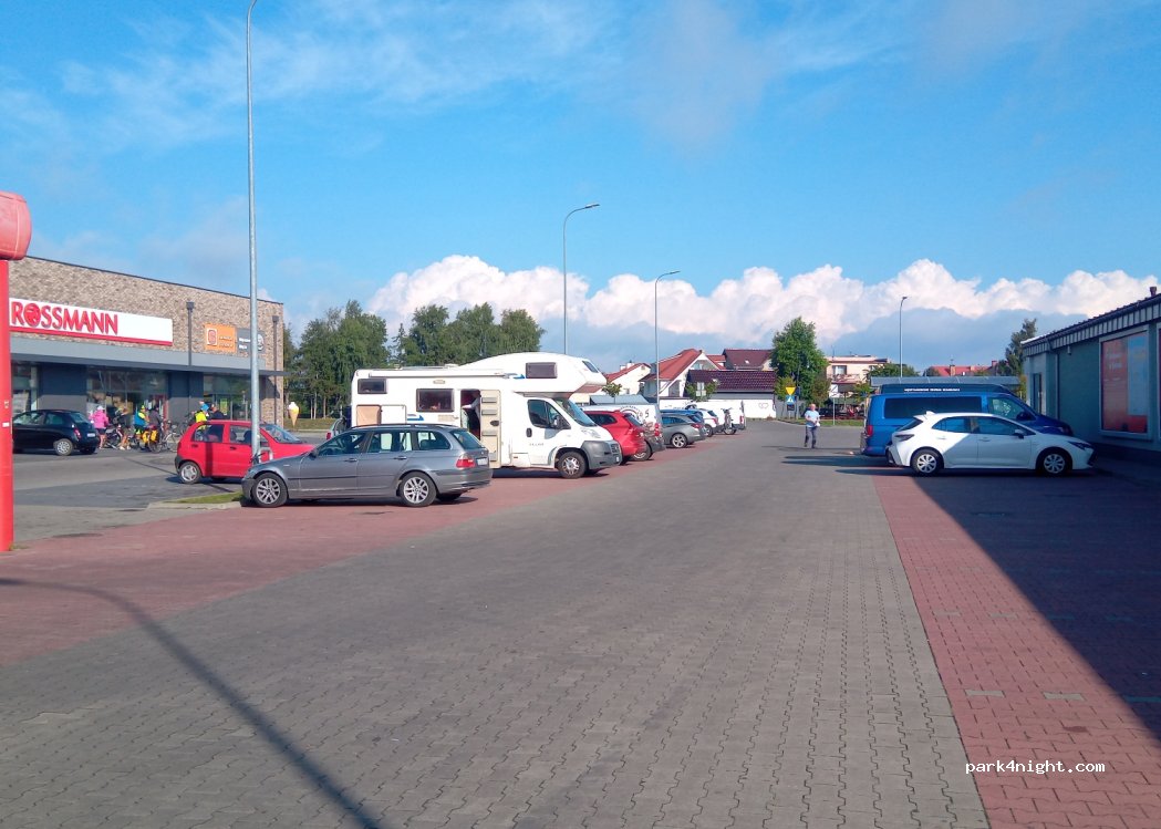 (84-360) Łeba - 39 aleja Świętego Jakuba — foto