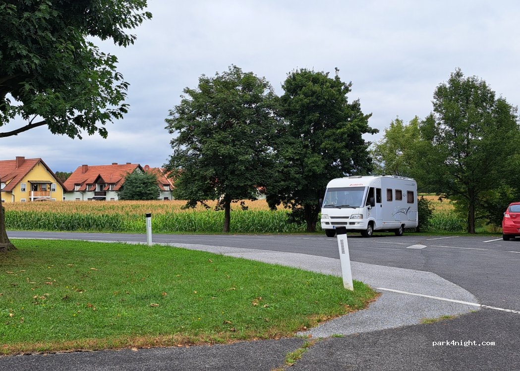 (8562) Fluttendorf - 6 Parkstraße — foto