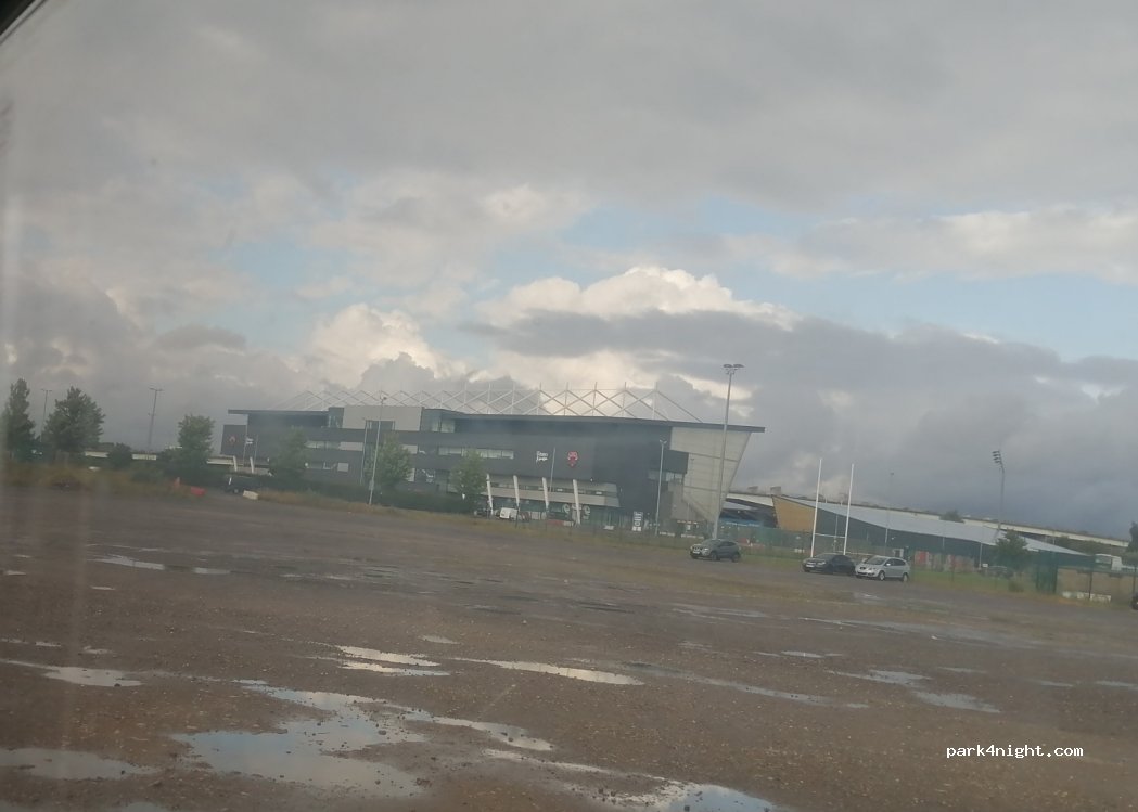 (M30 7EY) Manchester - Stadium Wy — foto 2