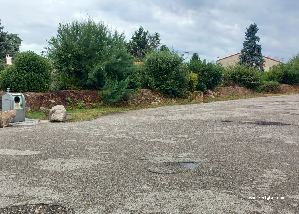 (01390) Mionnay - 42 Chemin des Grenouilles — foto