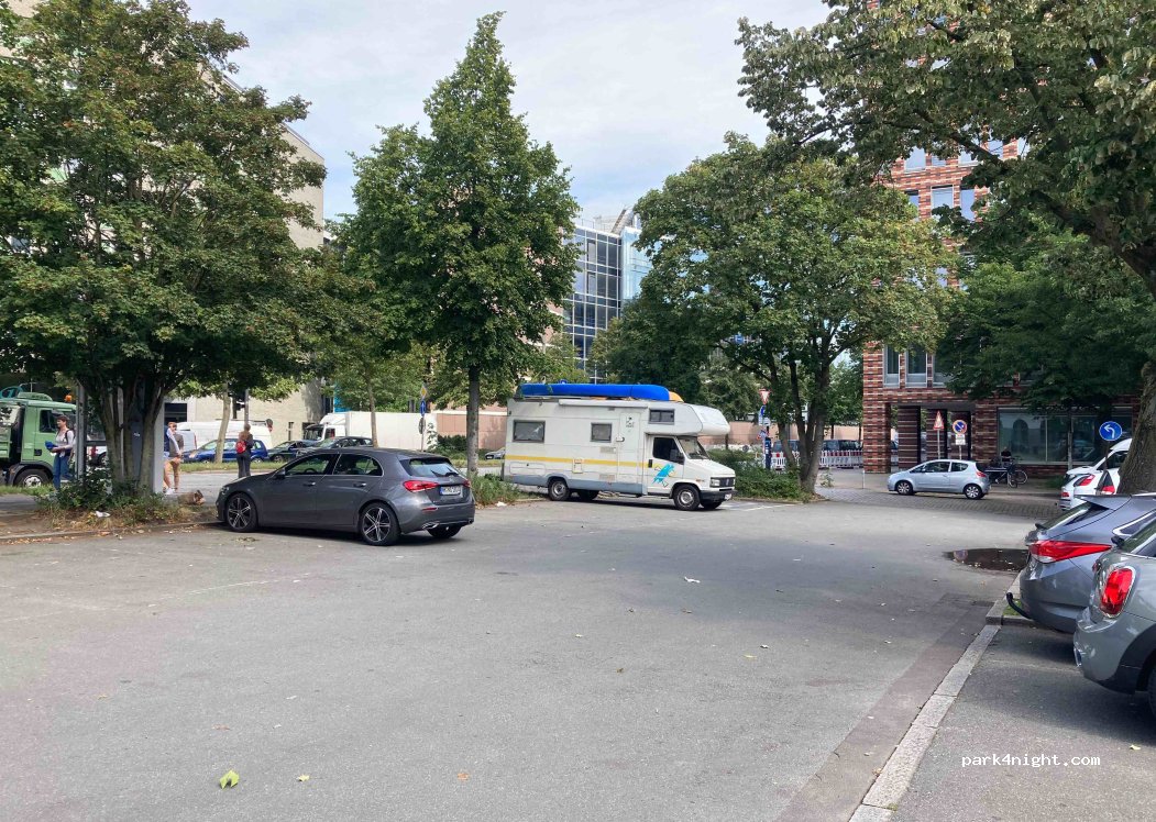 (20459) Hamburg - 34 Zeughausmarkt — foto