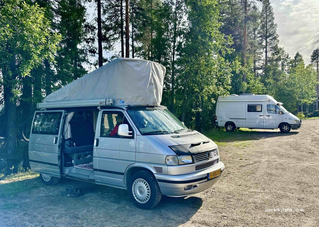 (98530) Pyhätunturi - 6 Parkkitie — foto 3