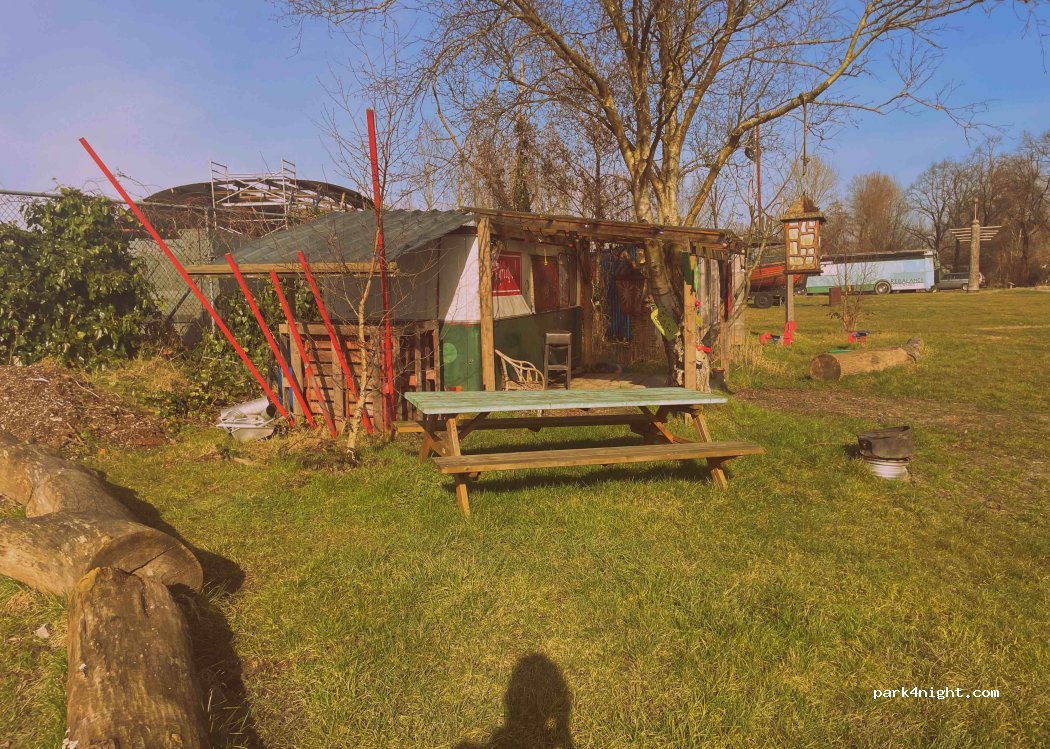 (1047) Amsterdam - 4 Ruigoord — foto 2