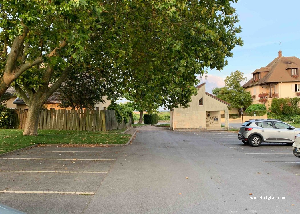 (51190) Avize - 22 Rue Pierre Vaudon — foto