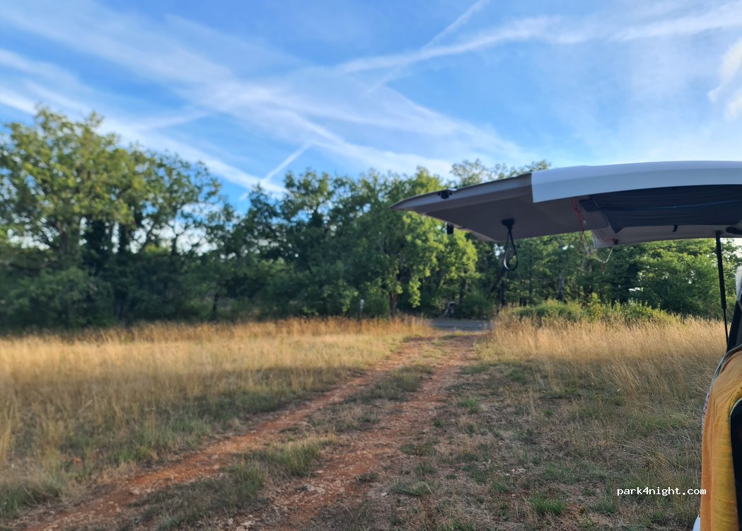 (46160) Marcilhac-sur-Célé - D17 — foto 5