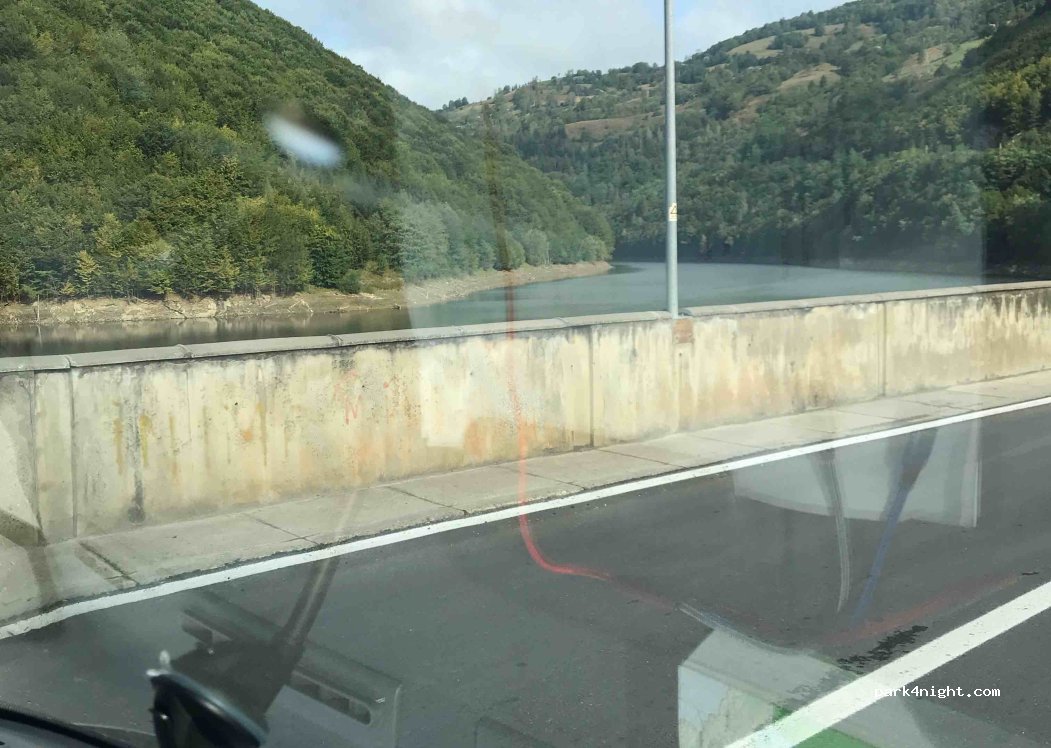 (515513) Mihoești - DJ762 — foto