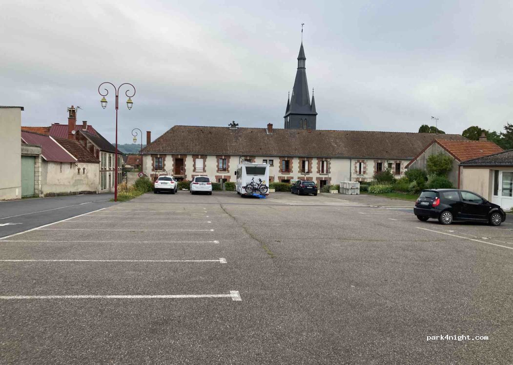 (51130) Bergères-lès-Vertus - Rue du Presbytere — foto
