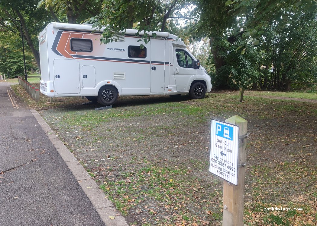 (W4 2SH) Chiswick - Dan Mason Dr — foto 4
