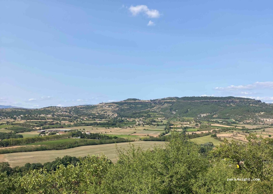 (07170) Villeneuve-de-Berg - 554 La Coste — foto