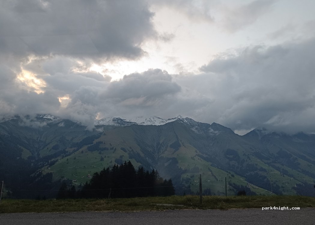 (3725) Frutigen - 9 Metschstrasse — foto