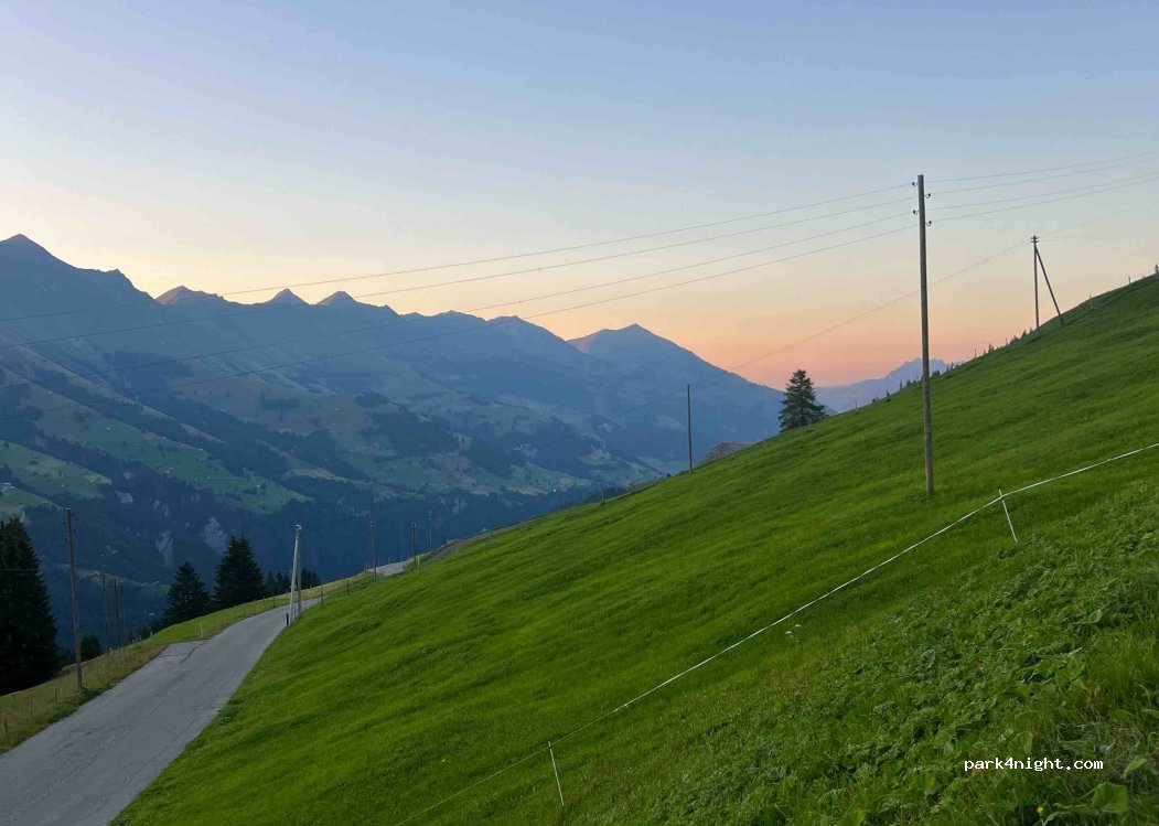 (3725) Frutigen - 9 Metschstrasse — foto 2
