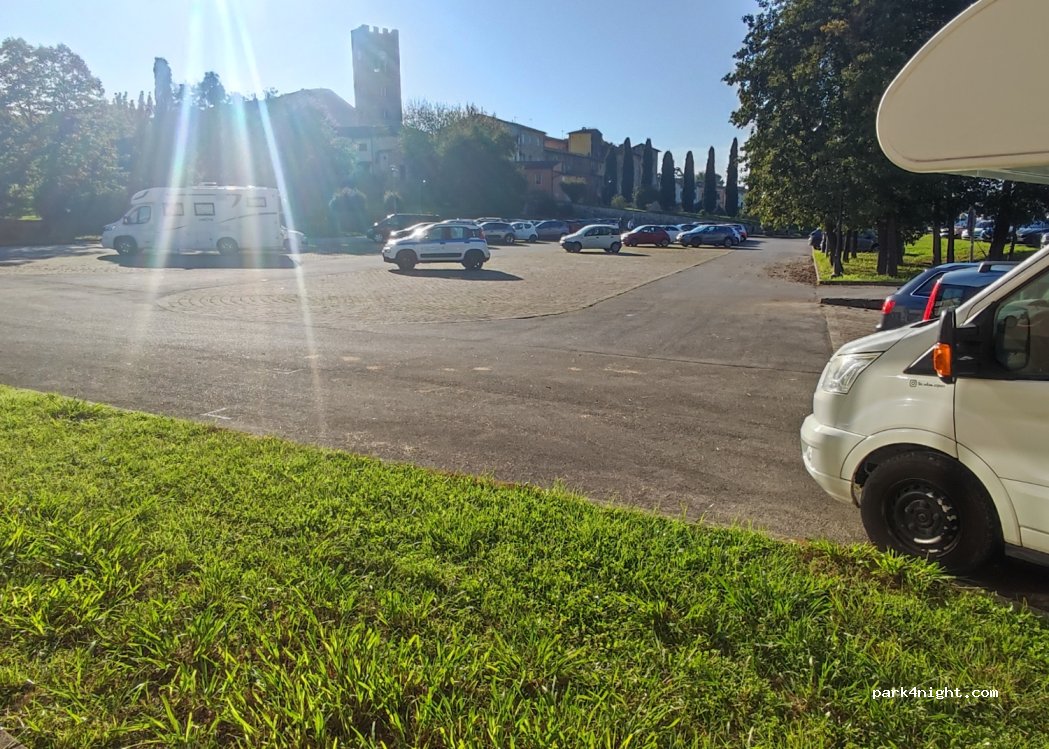 (55011) Altopascio - 1 Parco Aldo Moro — foto 2