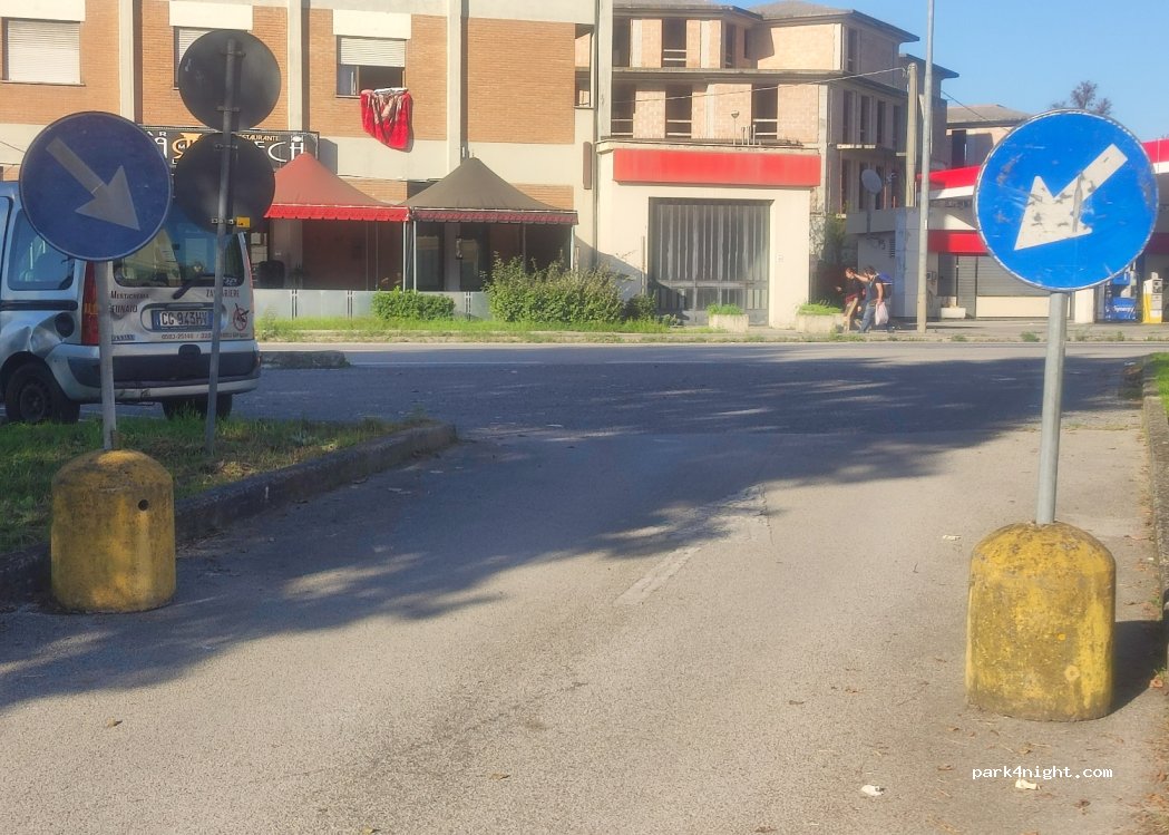 (55011) Altopascio - 1 Parco Aldo Moro — foto 3