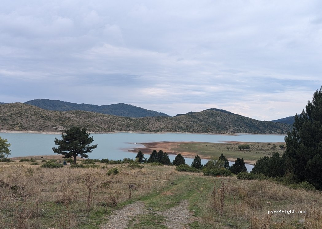 (442 00) Metsovo - Unnamed Road — foto 2