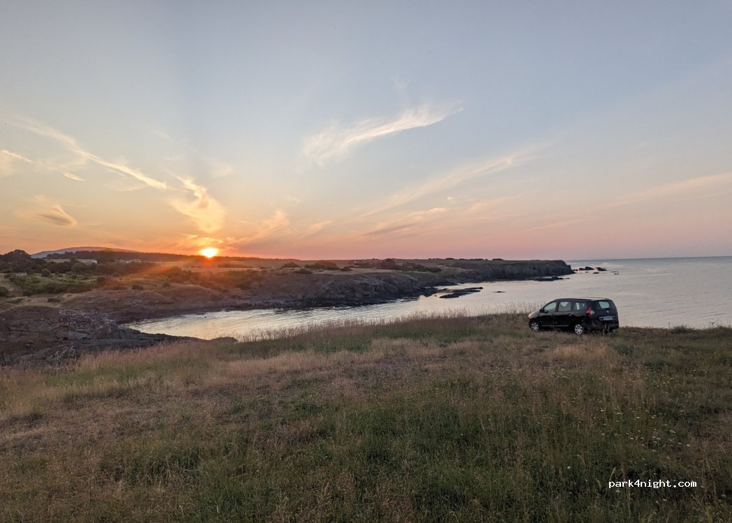 (8280) Ahtopol - Unnamed Road — foto 4