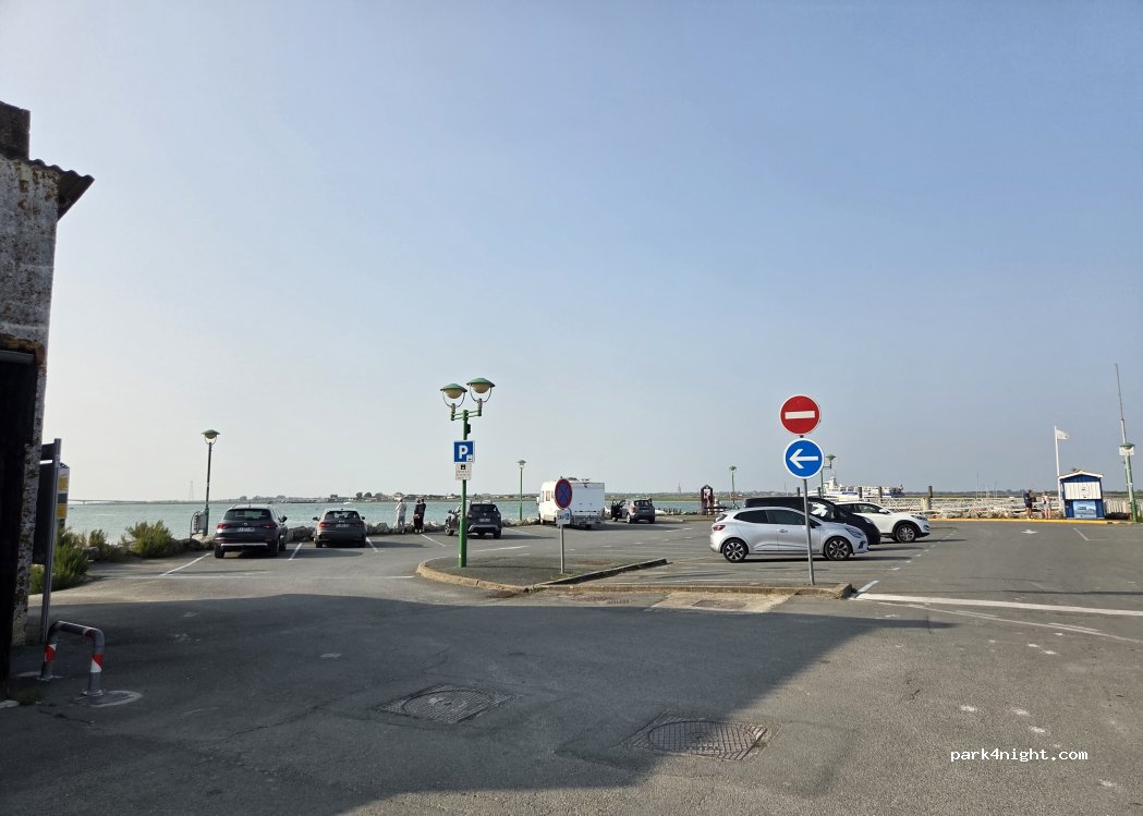 (17390) La Tremblade - 17390 Boulevard Roger Letélié — foto 3