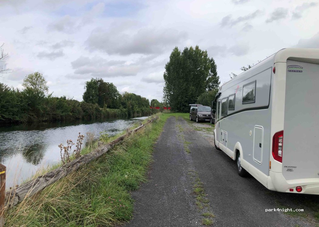 (02790) Seraucourt-le-Grand - 20 Rue du Canal — foto