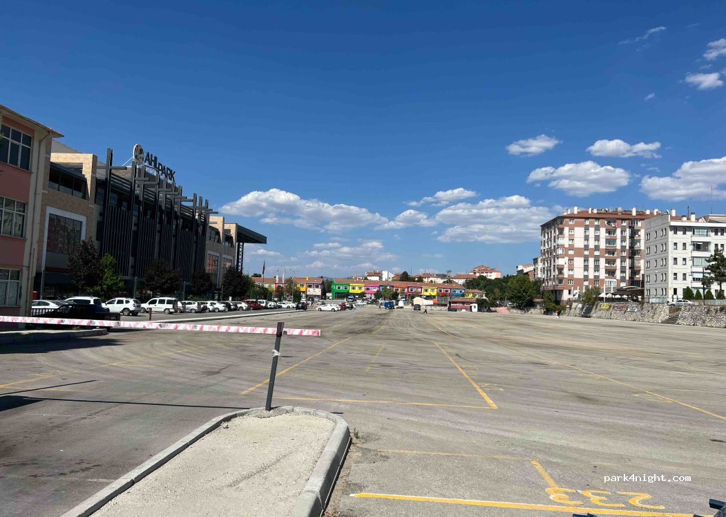 (19040) Çorum Merkez - 6 Kerebigazi Caddesi — foto