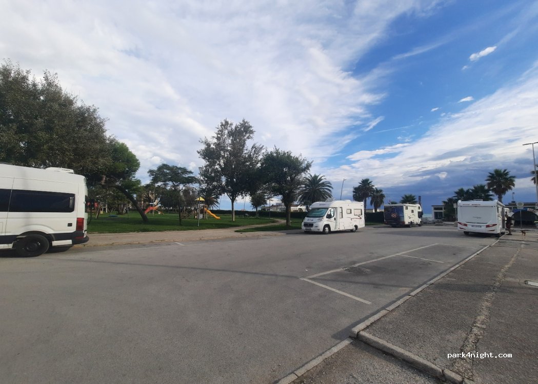 (62017) Porto Recanati - 26 Viale Europa — foto 3