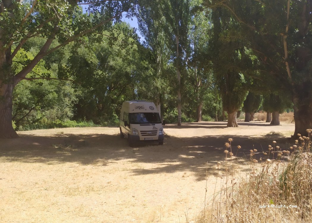 (09410) Peñaranda de Duero - 79 Diseminado Diseminados — foto