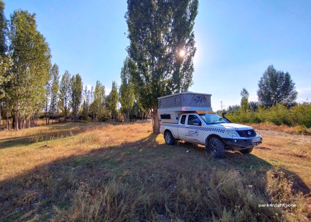 (58400) Şarkışla - Unnamed Road — foto