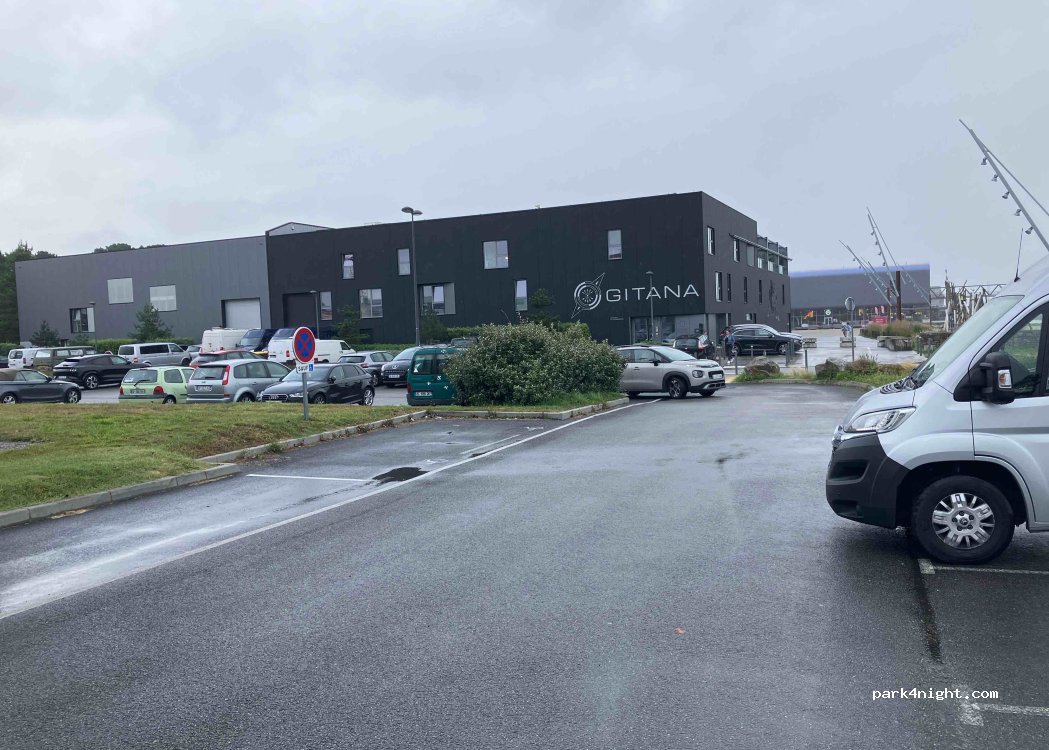 (56100) Lorient - 19 Rue du Sous-Marin Venus — foto