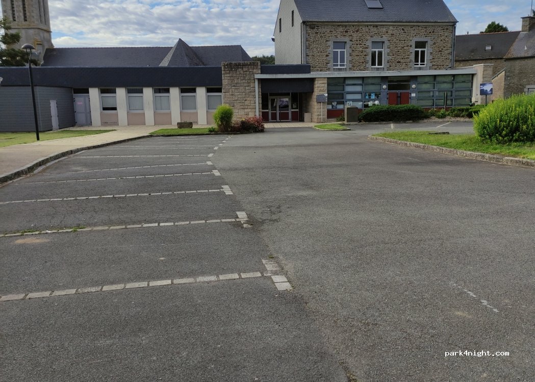 (22150) Saint-Carreuc - 19 Rue de la Creusée — foto 2