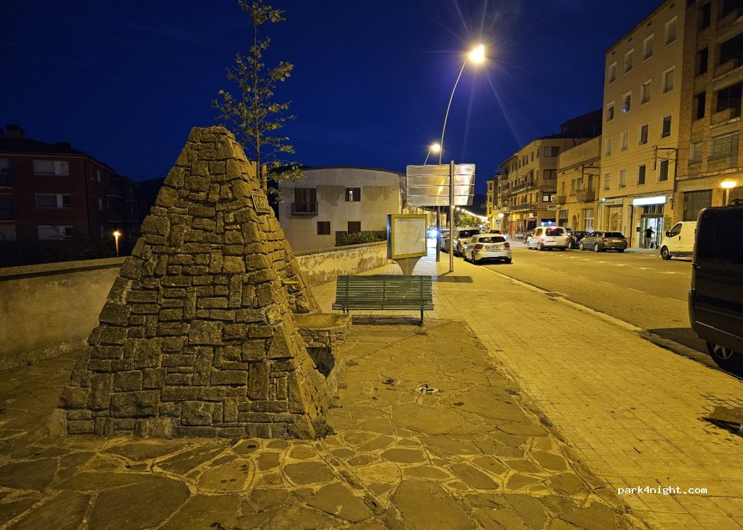 (25516) La Pobla de Segur - 6 Avinguda de l'Estació — foto 2
