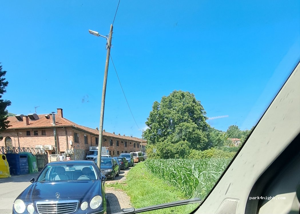 (33550) Cangas de Onís - 4 Avenida Contranquil — foto 2
