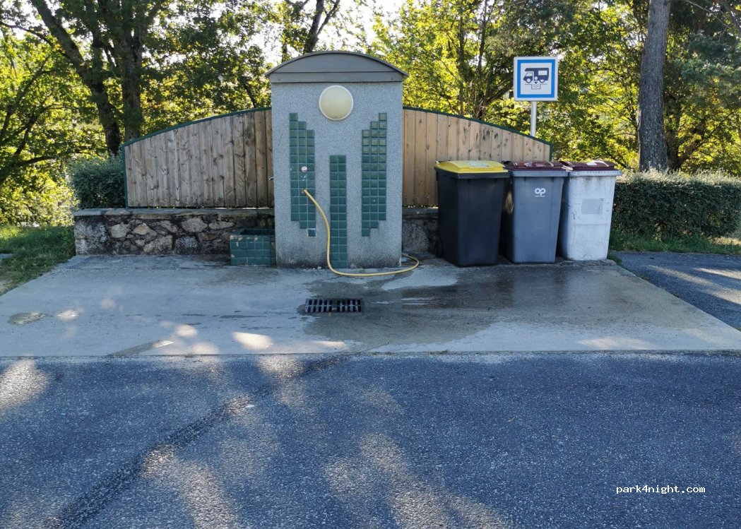 (63550) Saint-Rémy-sur-Durolle - 500 Route du Lac — foto