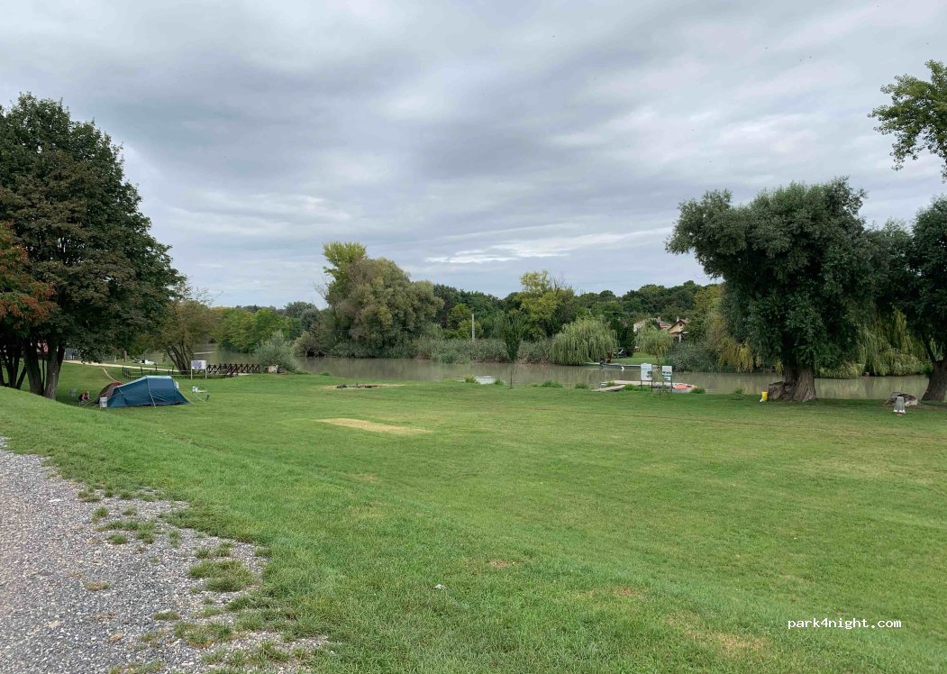 (9200) Mosonmagyaróvár - 45 Felsőötház utca — foto 2