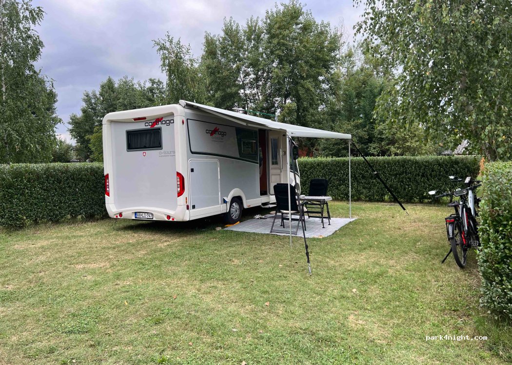 Naturist Oasis Camp — foto