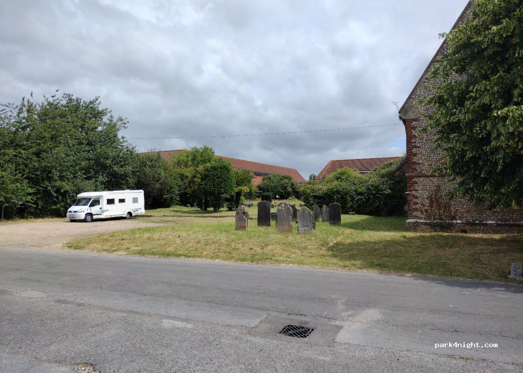 (PO19 7HN) Chichester - Church Road — foto