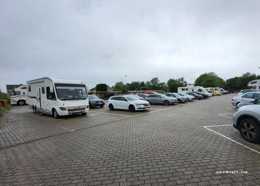 (3300) Tienen - 6 Sporthalstraat — foto 2