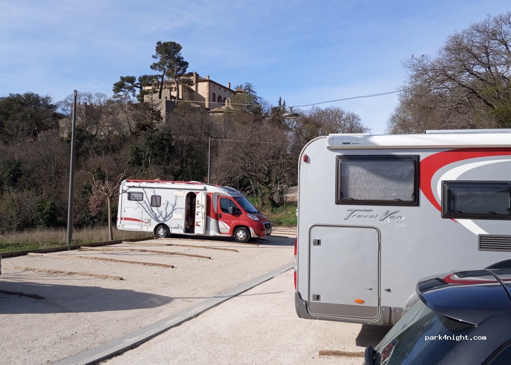 (13126) Vauvenargues - 29-31 Avenue des Maquisards — foto 4